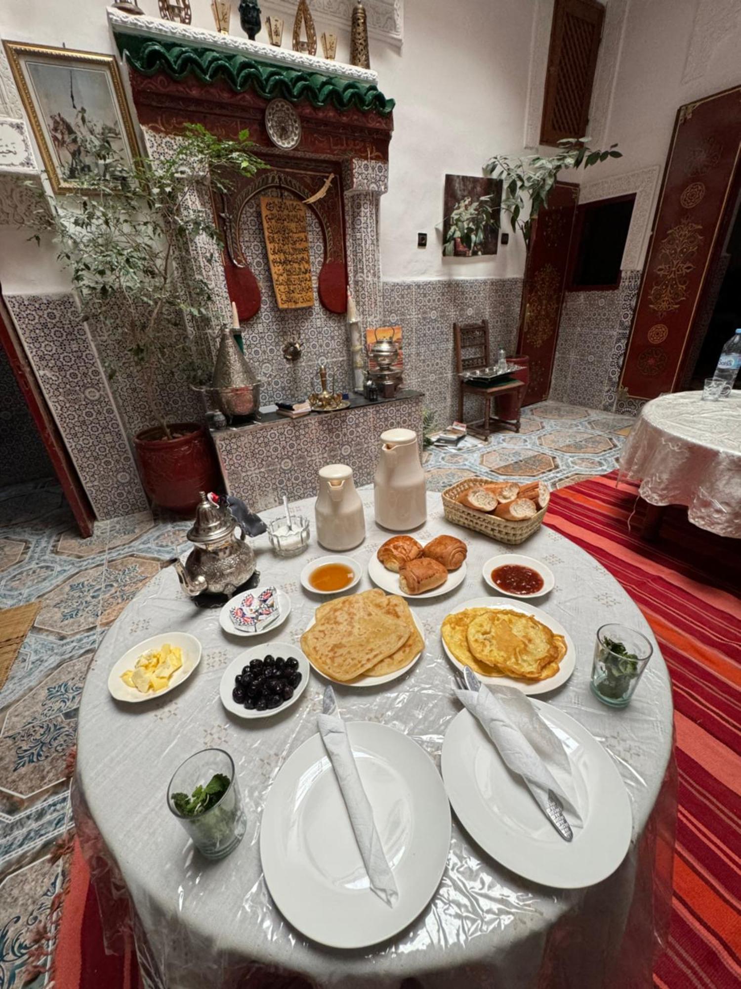 Hotel Dar Enouiina à Fès Extérieur photo